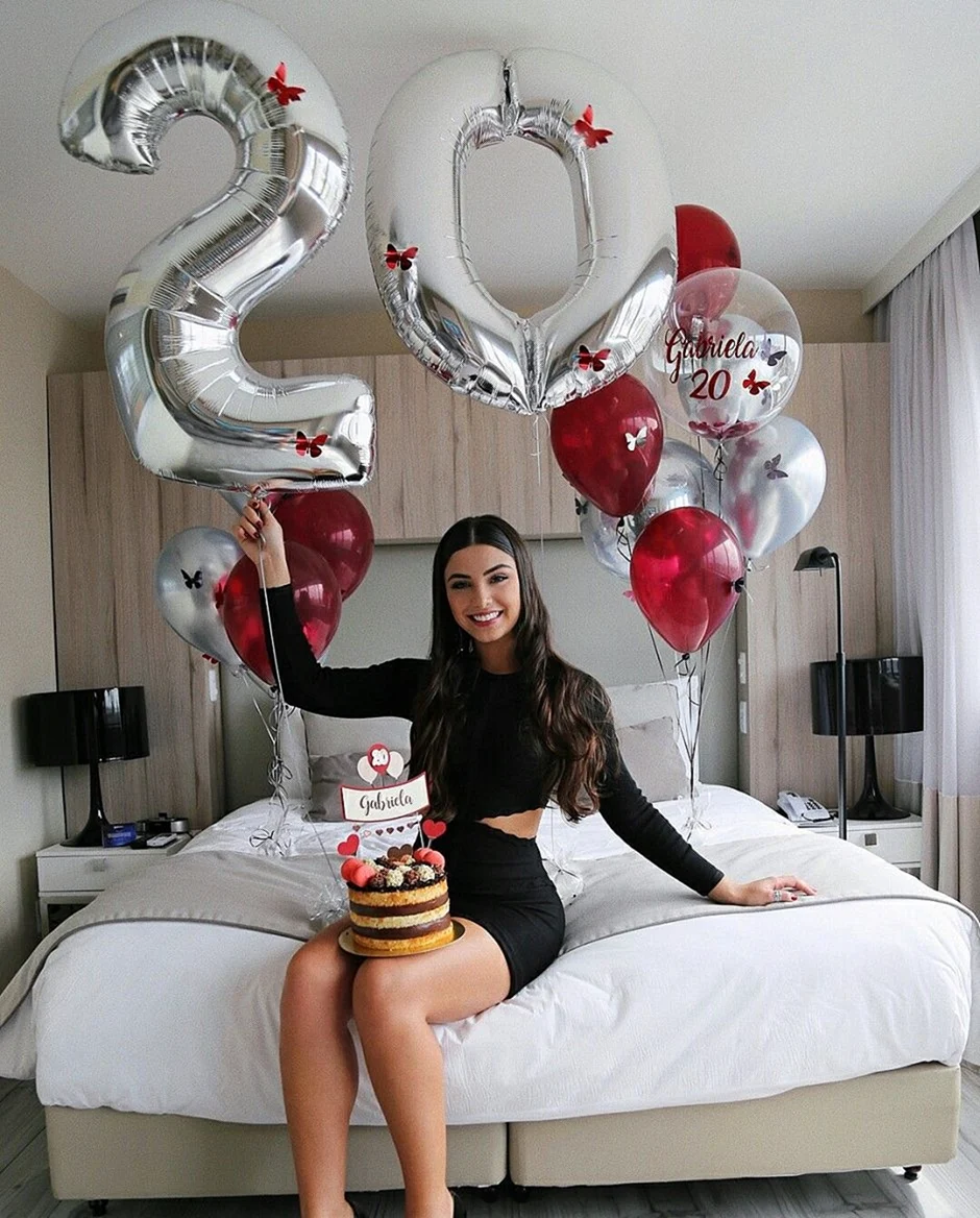 15 Birthday Balloon girl