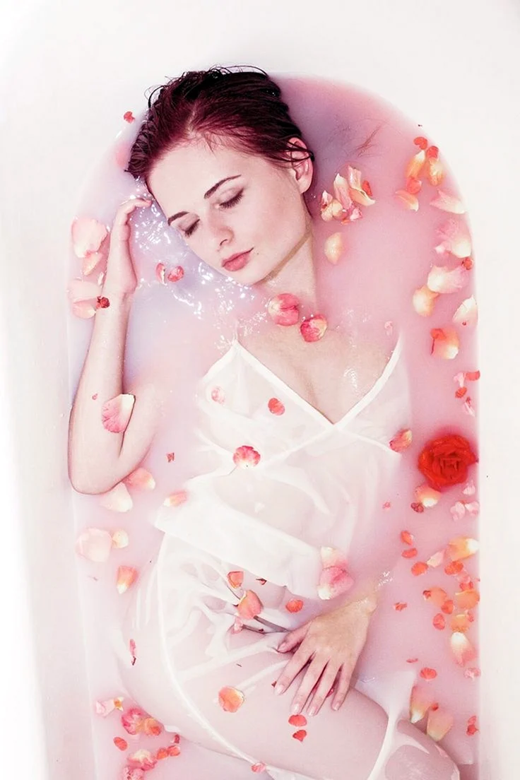 Adriana Milk Bath