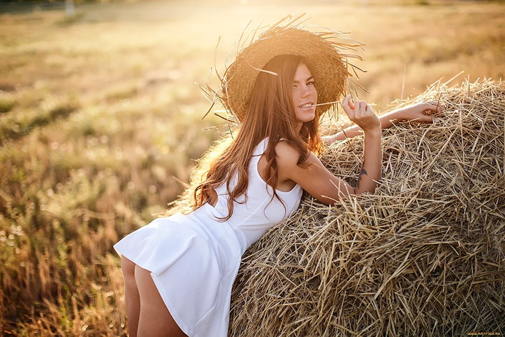 Anna on the hay
