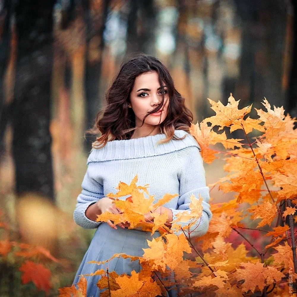 Autumn female model