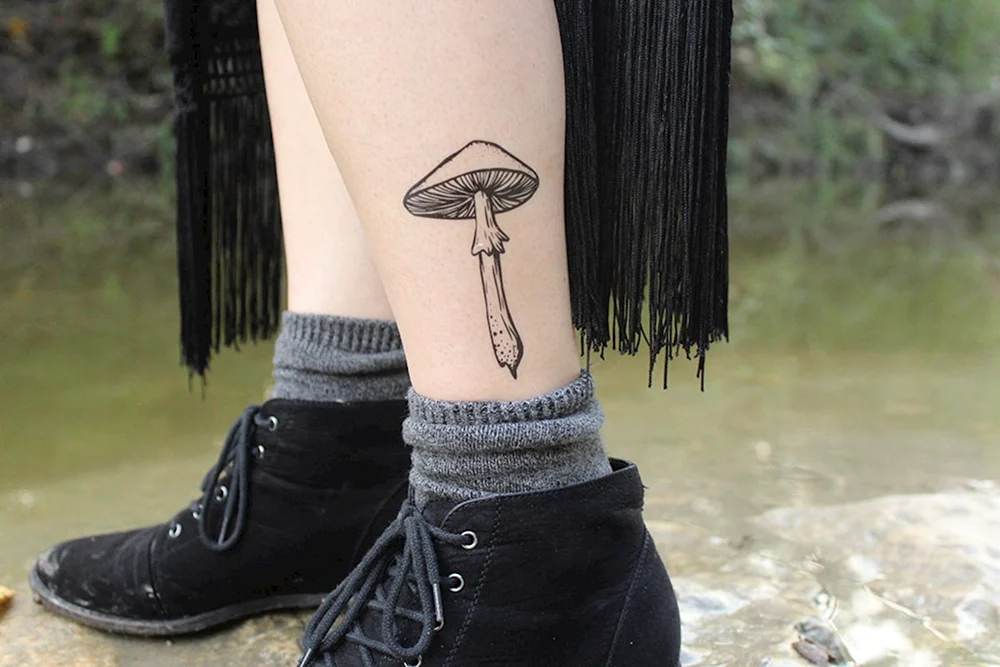 Black Mushroom Tattoos