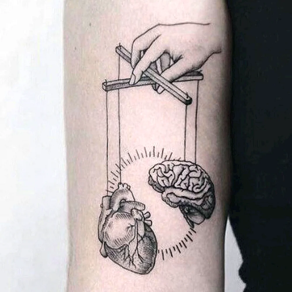 Brain Tattoo Minimal