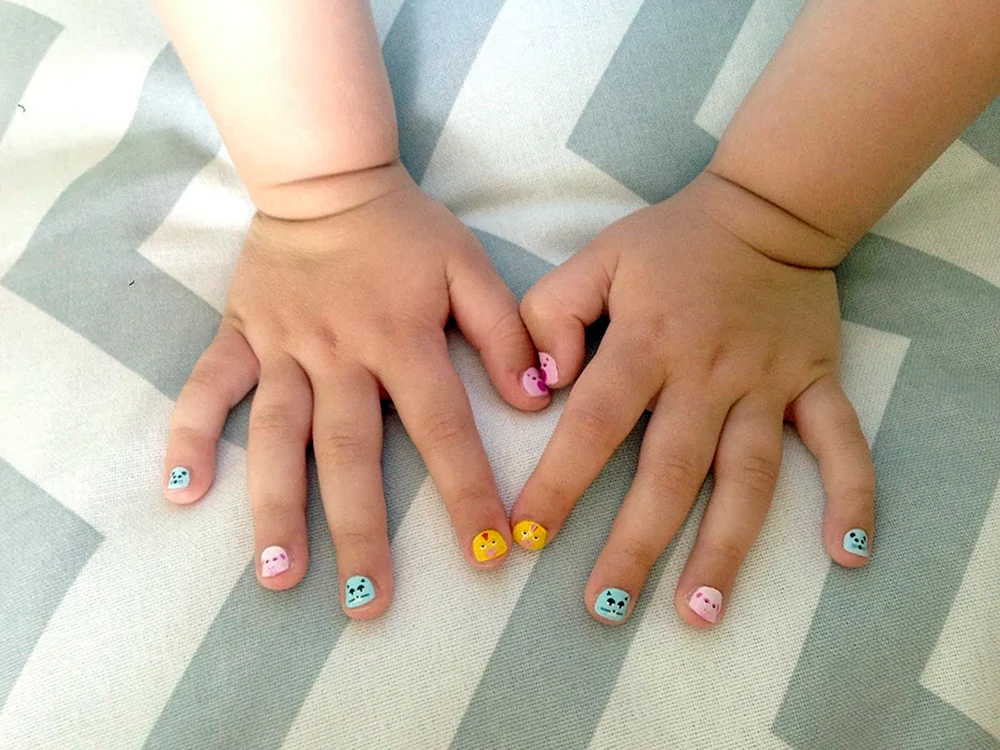 Children Nail Manicure