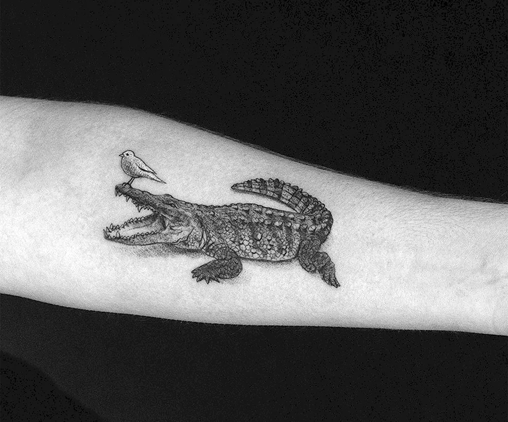 Crocodile simple Tattoo