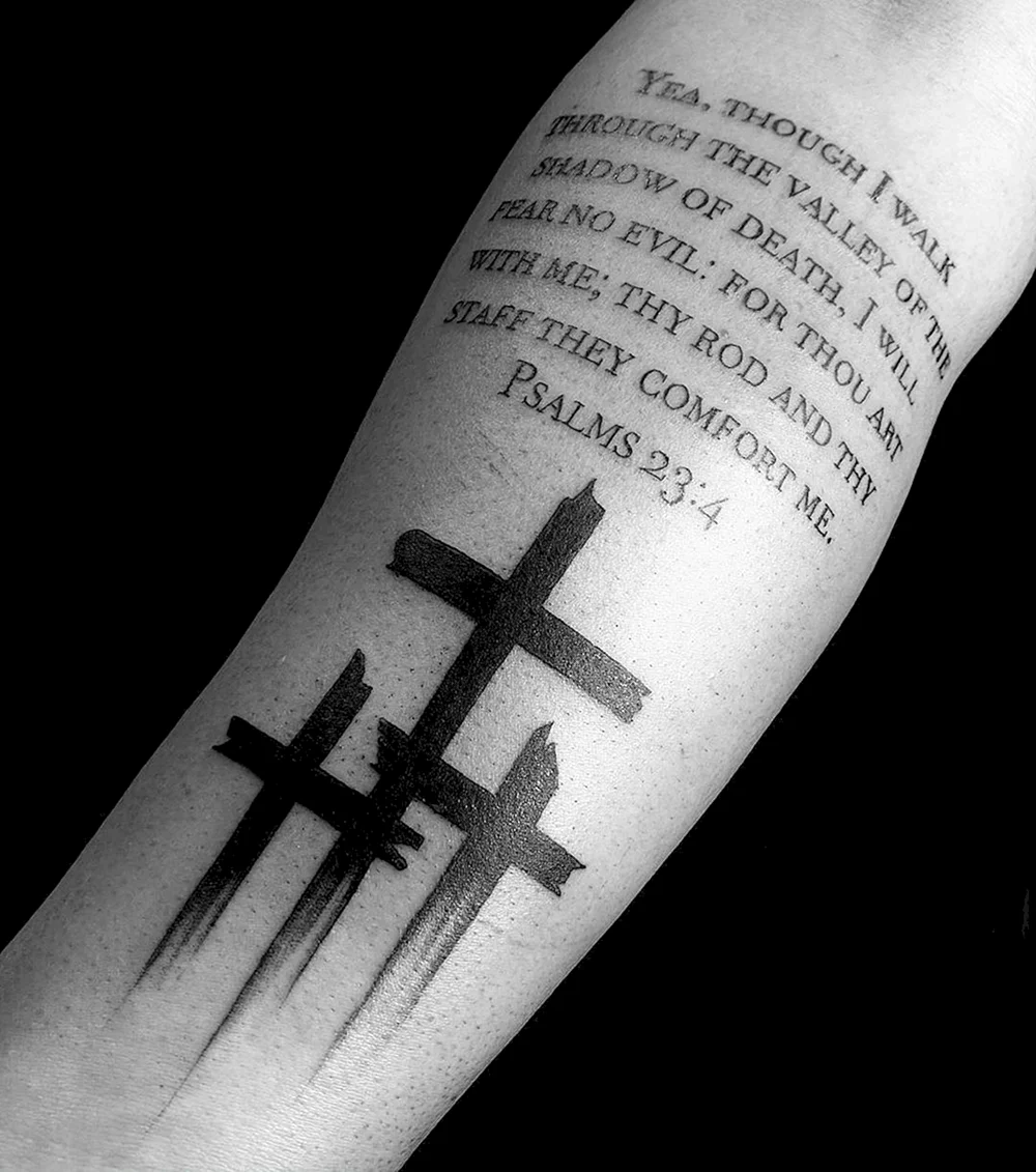 Cross Tattoo coeur