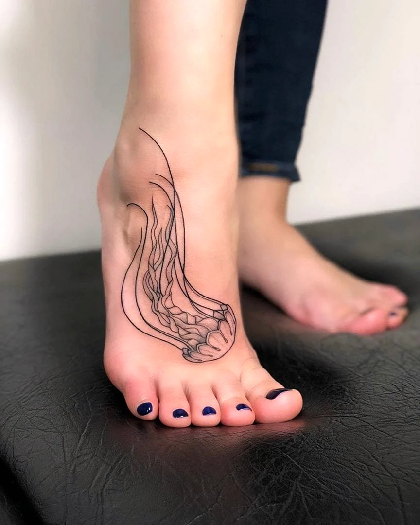Feet tatu