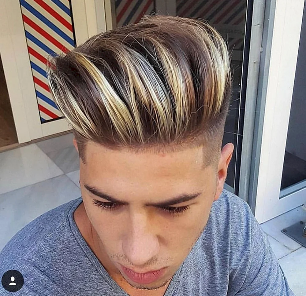 Gents Highlight hair Style