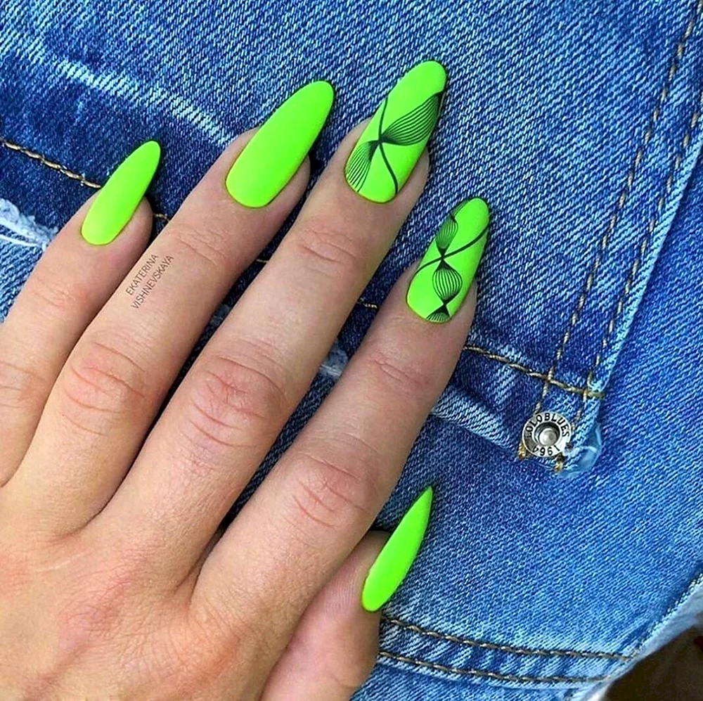 Green Nail