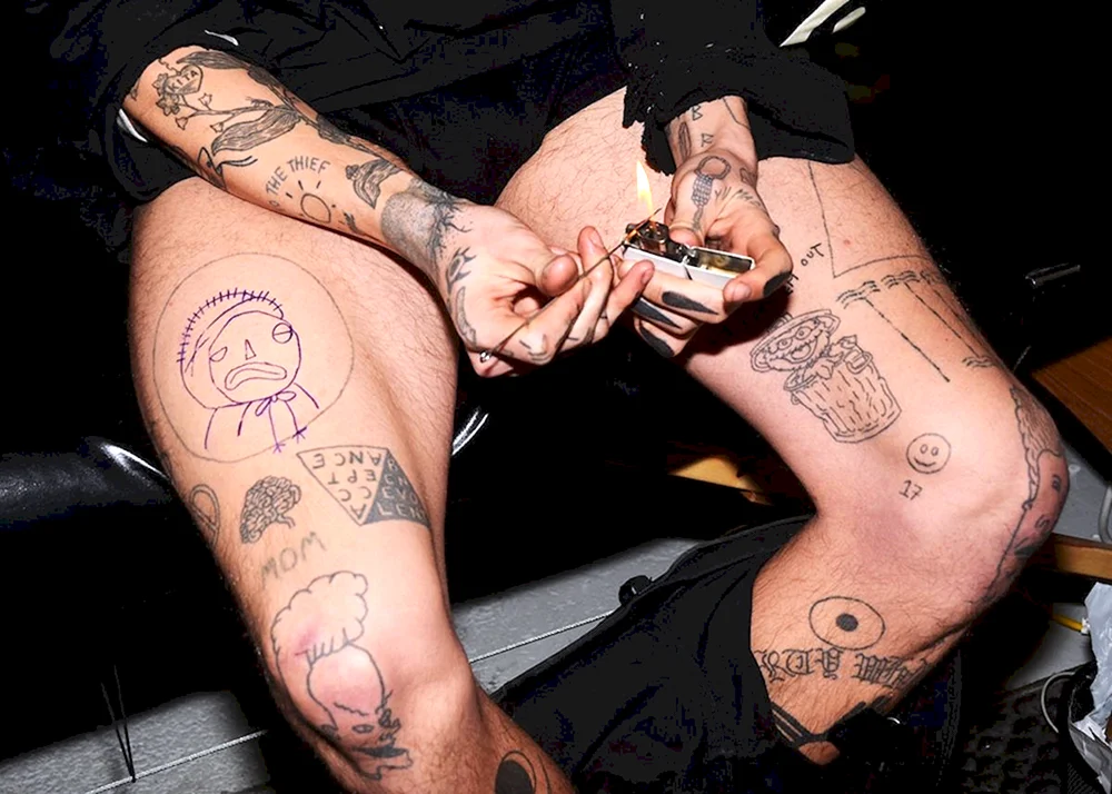 Hand poke Tattoo