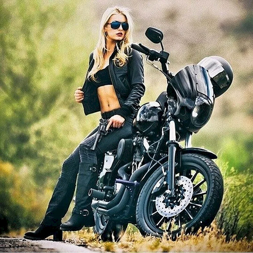 Harley Davidson Lady