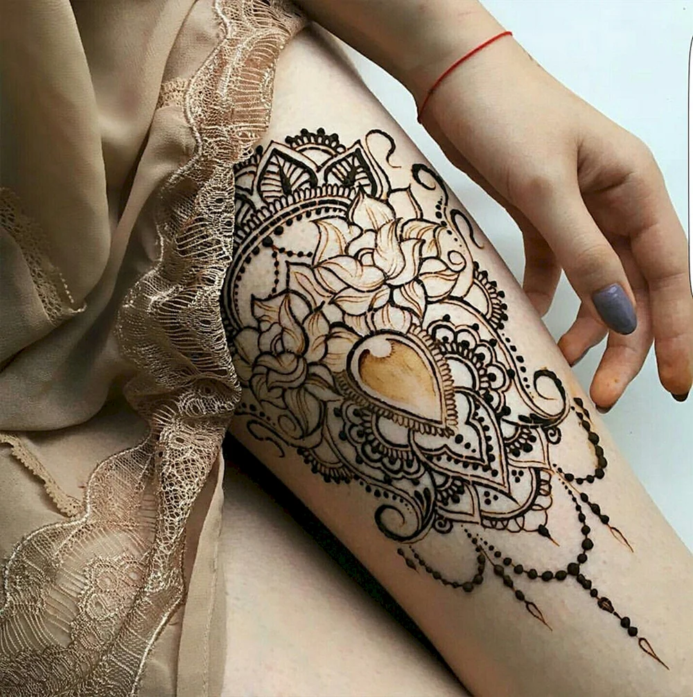 Henna body