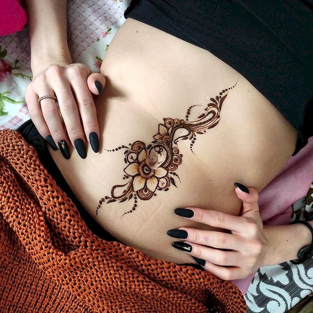 Henna Tattoo Stomach