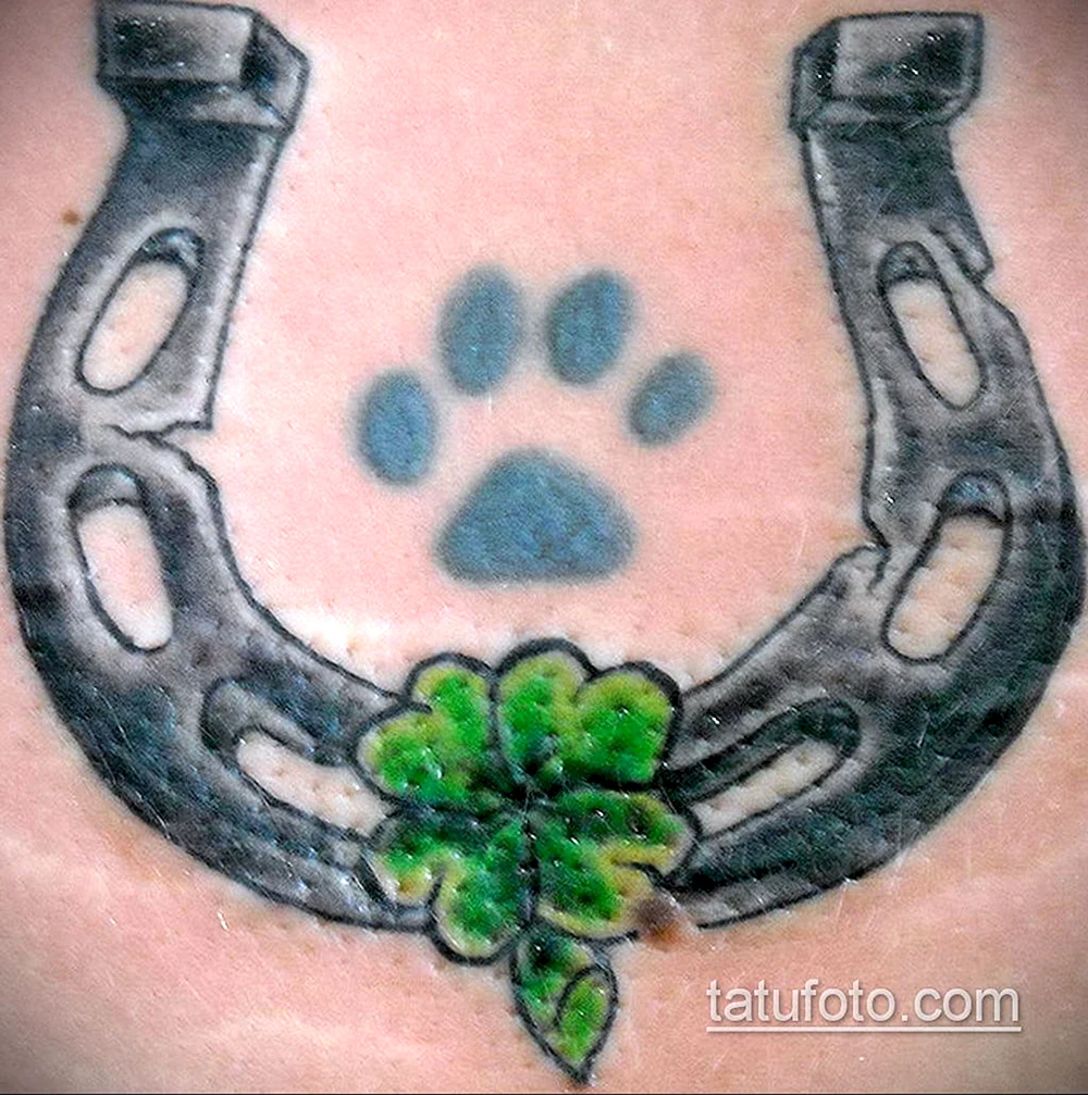 Horseshoe Tattoo Design