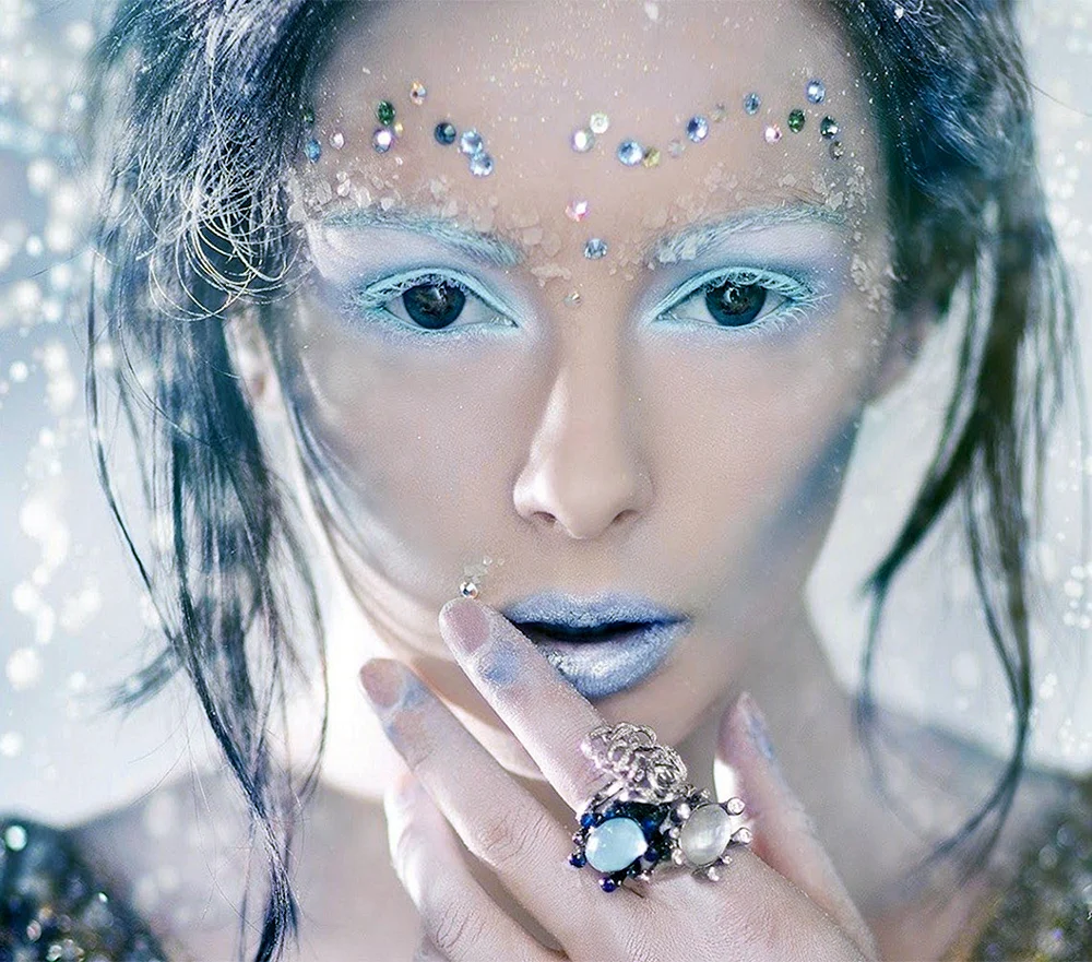 Ice Queen Fantasy Makeup
