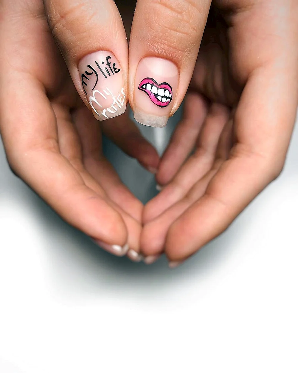 Lettering on Nails