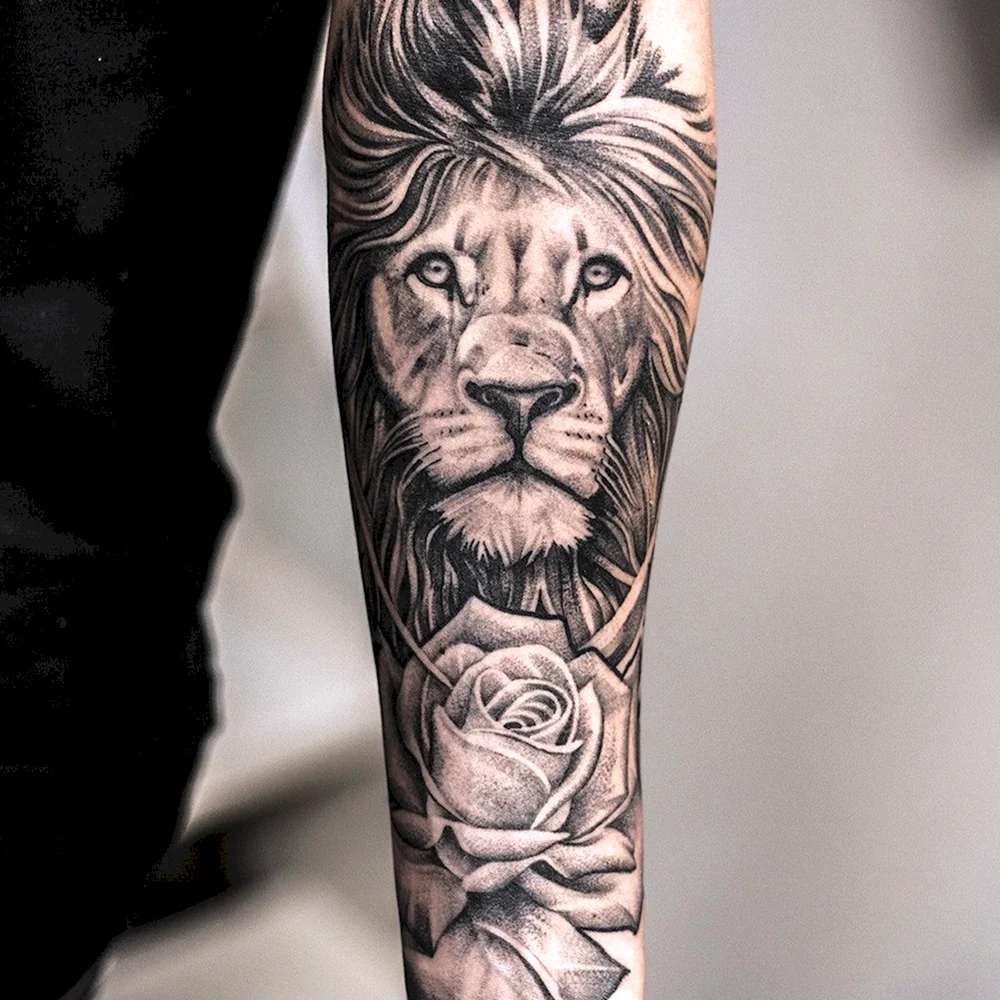 Lion Roses Tattoo
