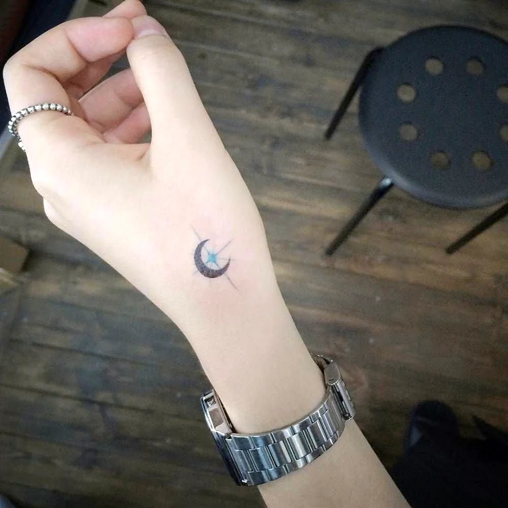 Luna Mini Tattoo