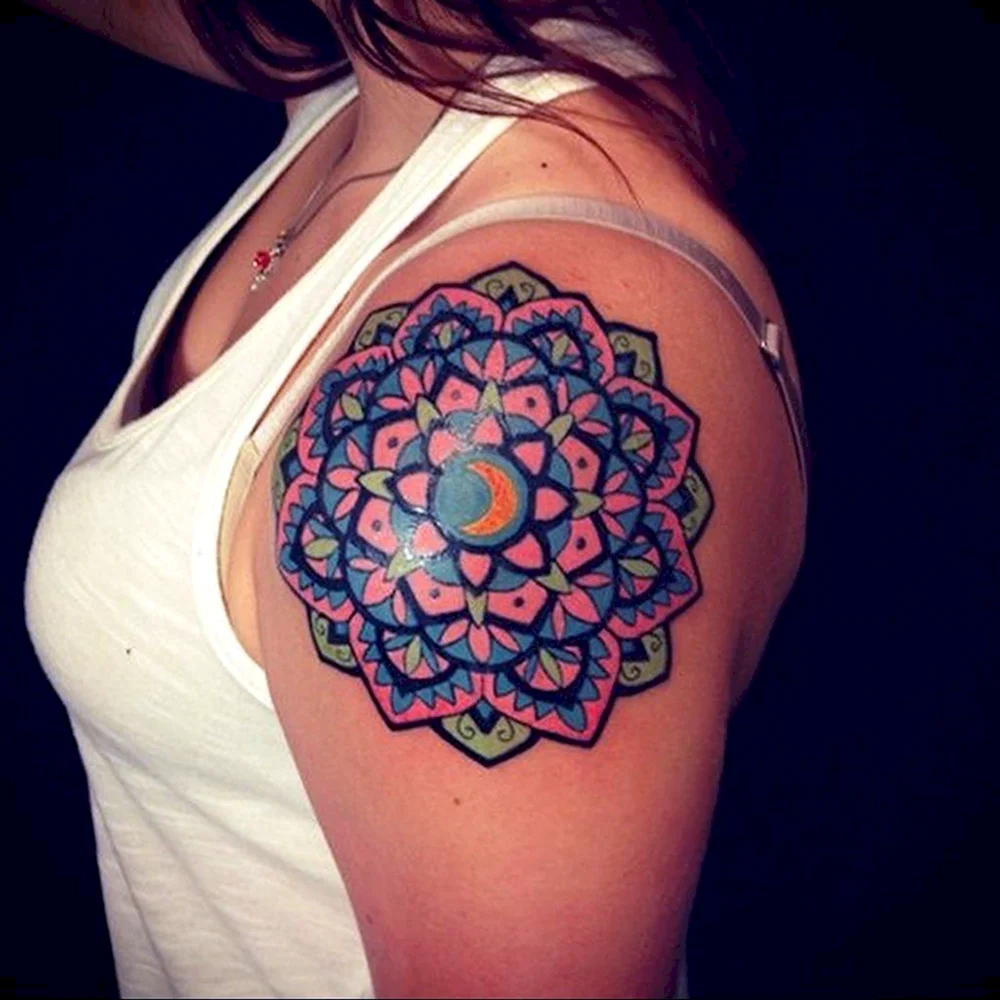 Mandala simples Tattoo