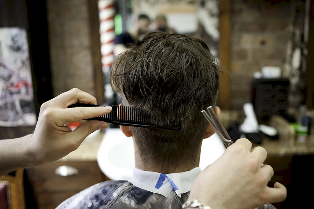 Men hair Cutting