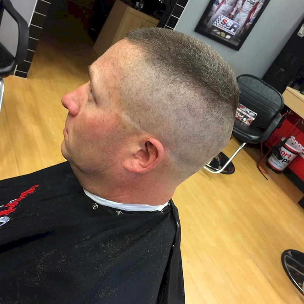Military High and tight Haircuts for men with curly Gaur