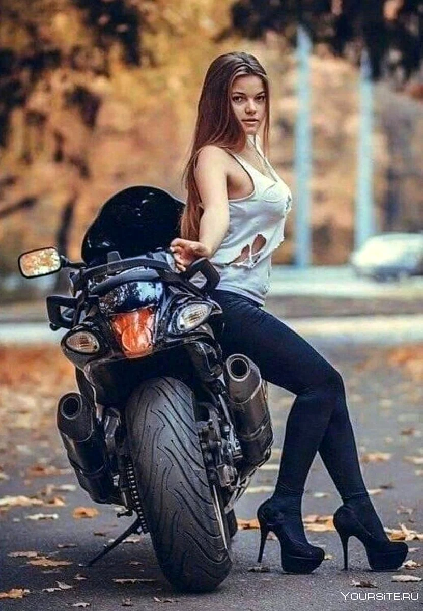 Moto girl