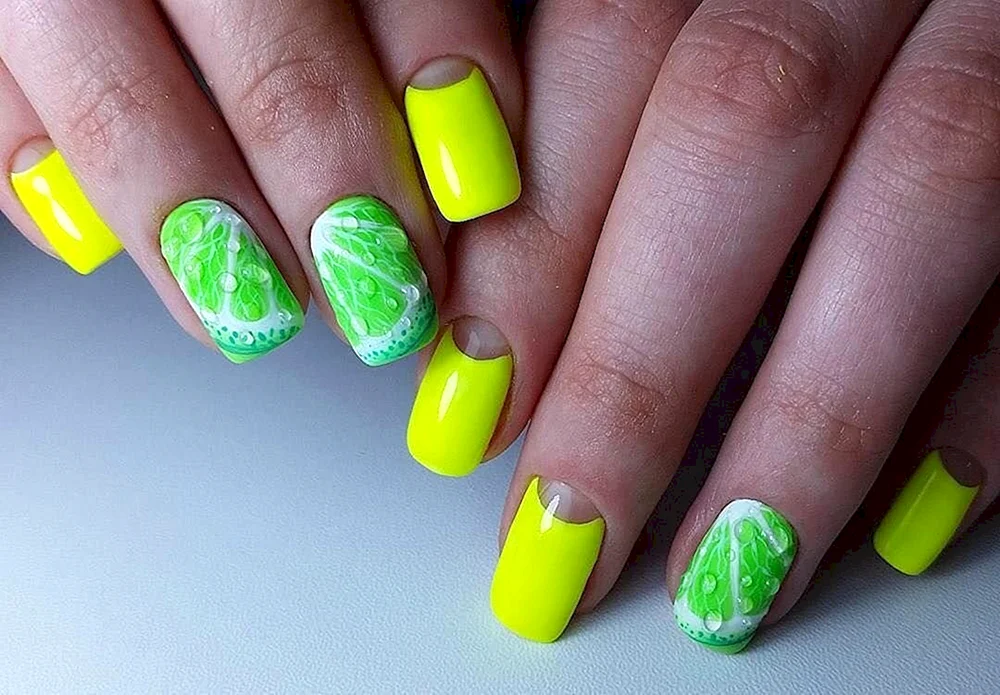 Nails Green Yellow
