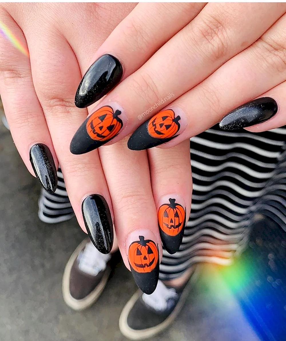 Ногти на Хэллоуин