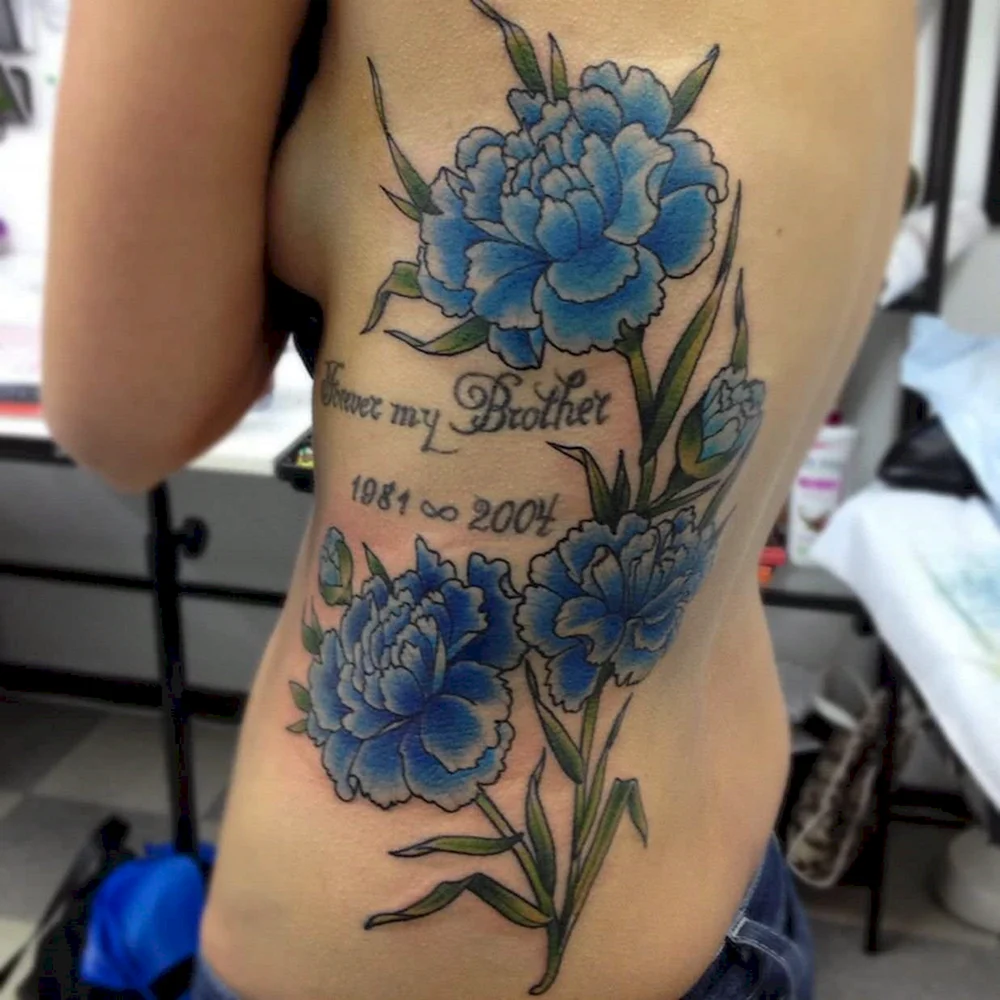 Pale plumper Flower Tattoo