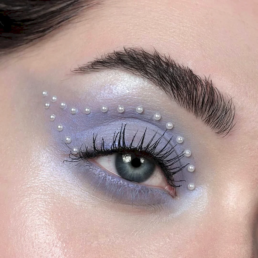 Pearl Makeup Eye