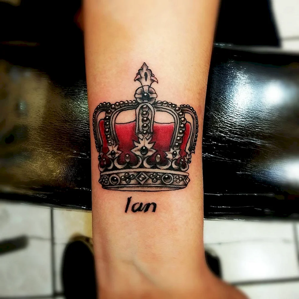 Queen Tattoo корона