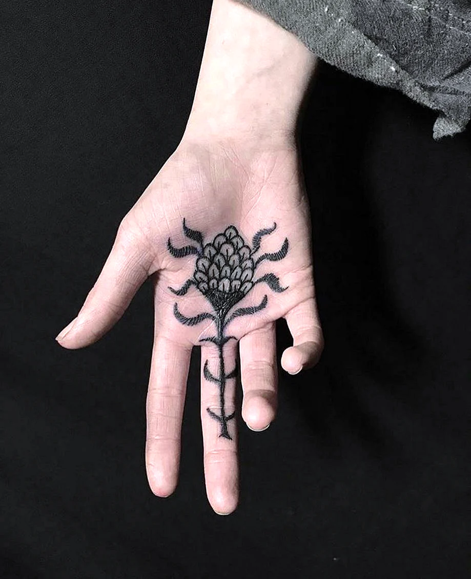 Tattoo left hand Palm