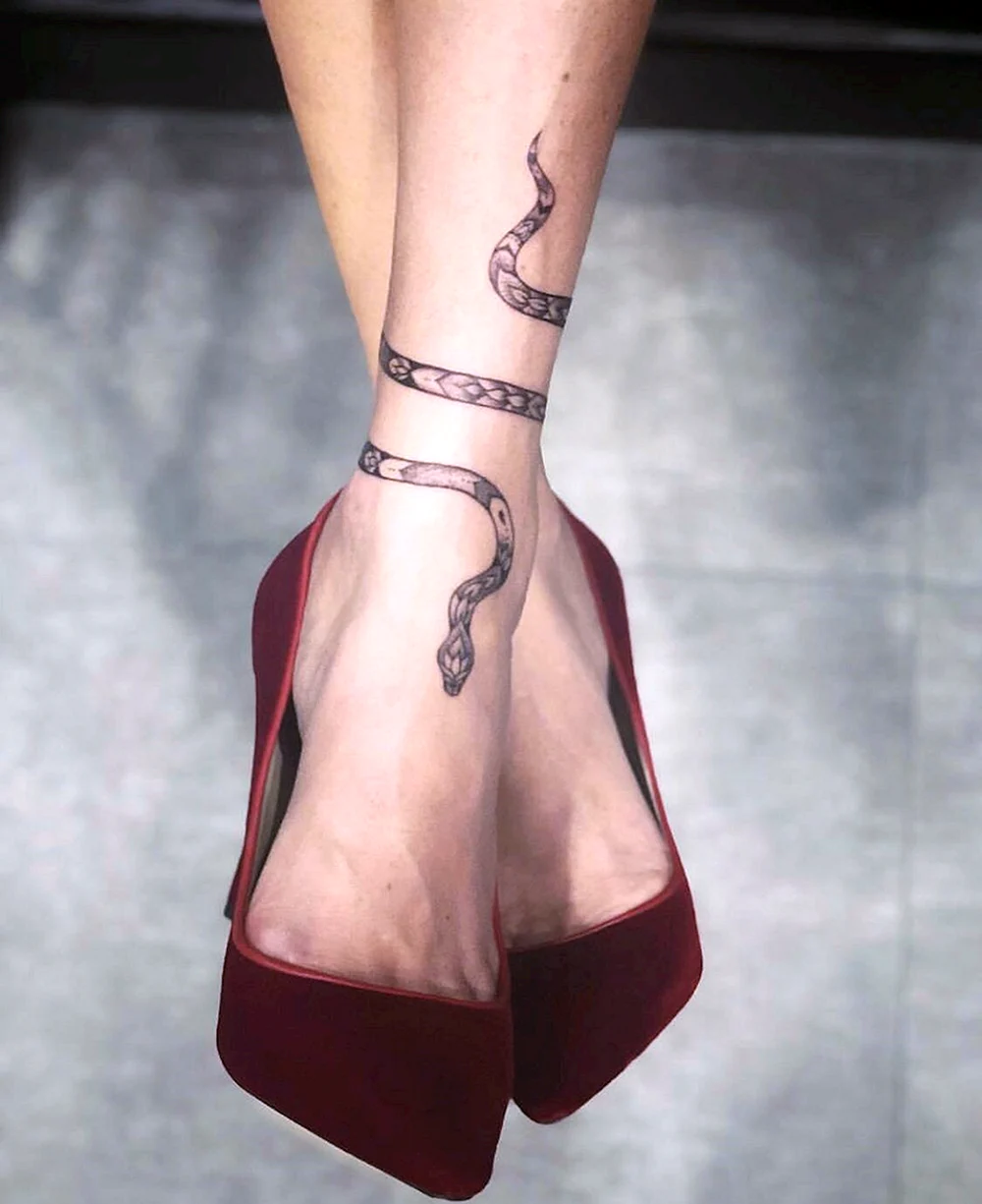 Tattoo Snake Ankle