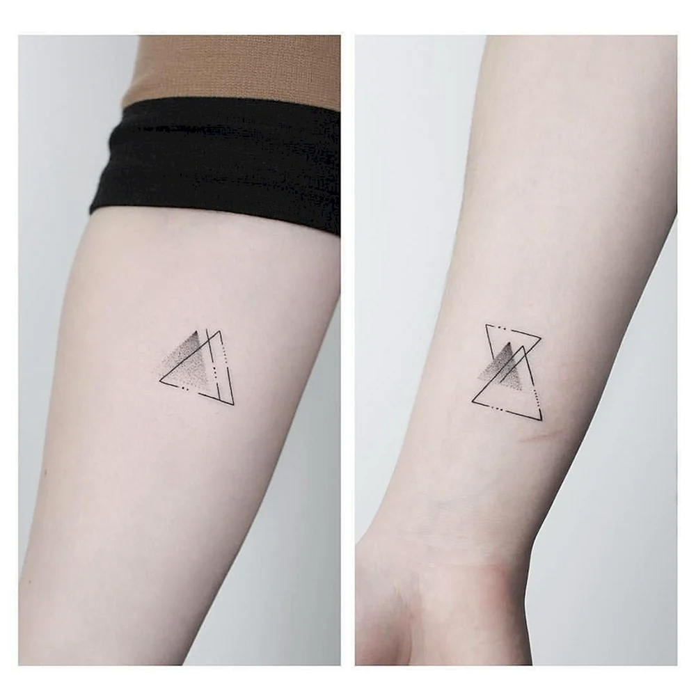 Tattoo Triangle minimalistic