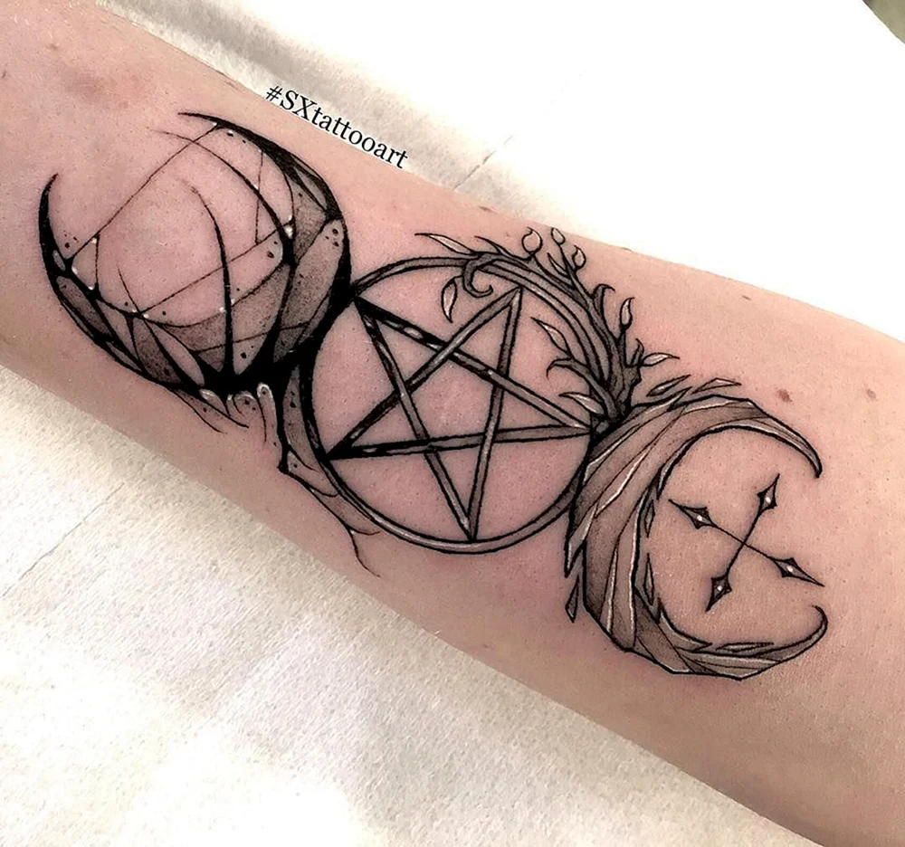 Tattoo Triple Moon