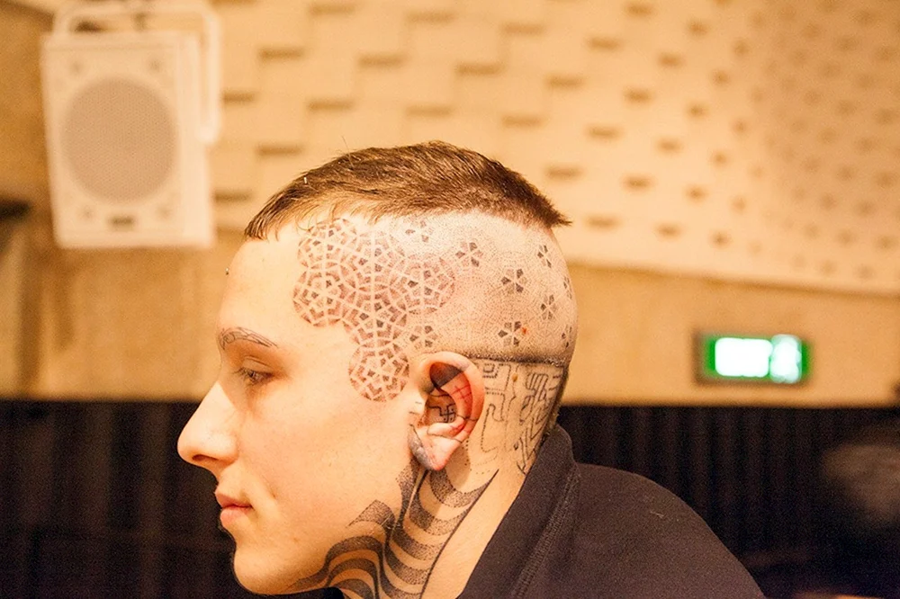 Татуировки на лысые головы