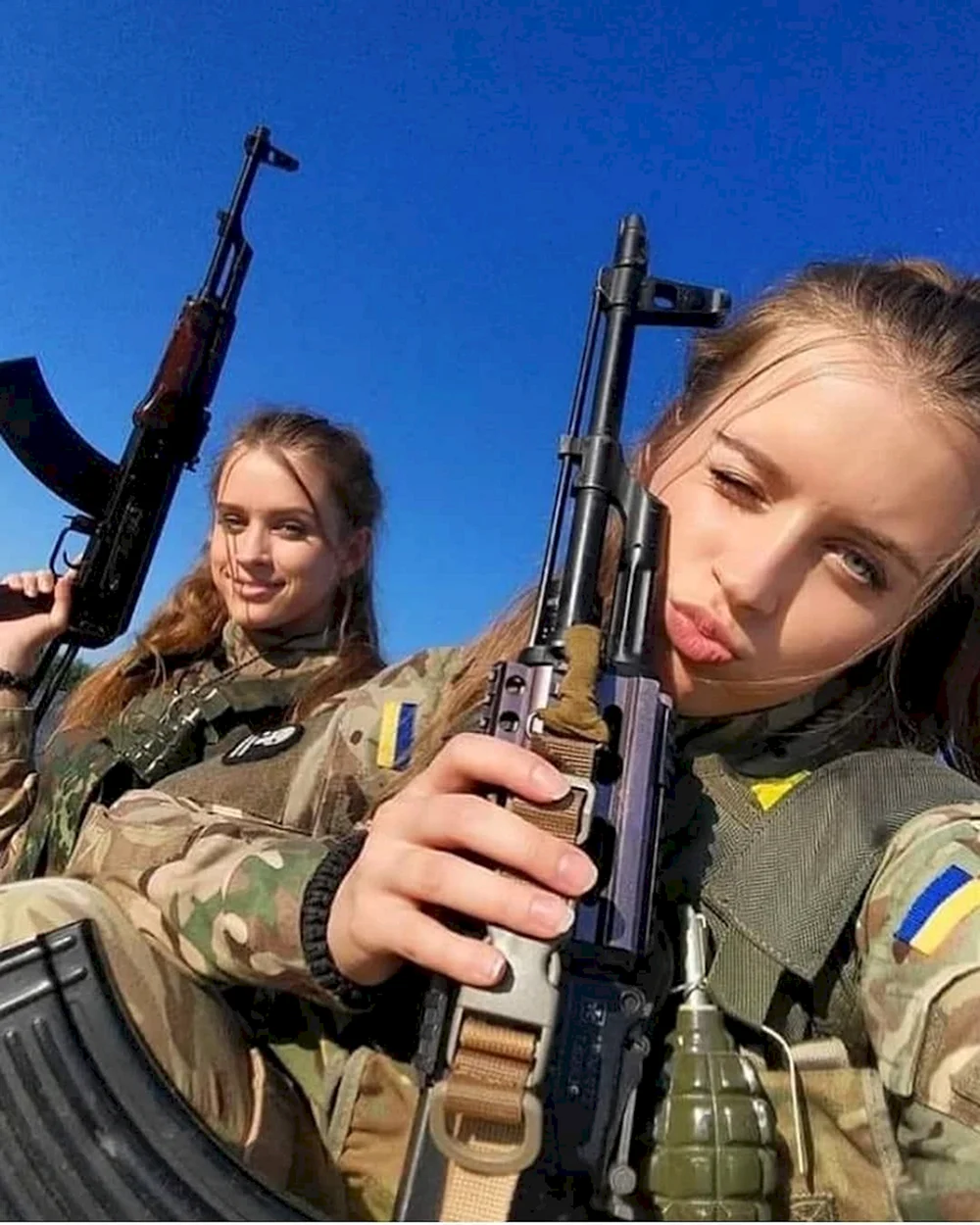 Ukraine women Soldier