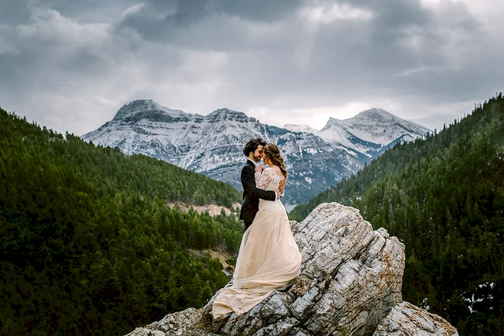 Wedding in Mountains