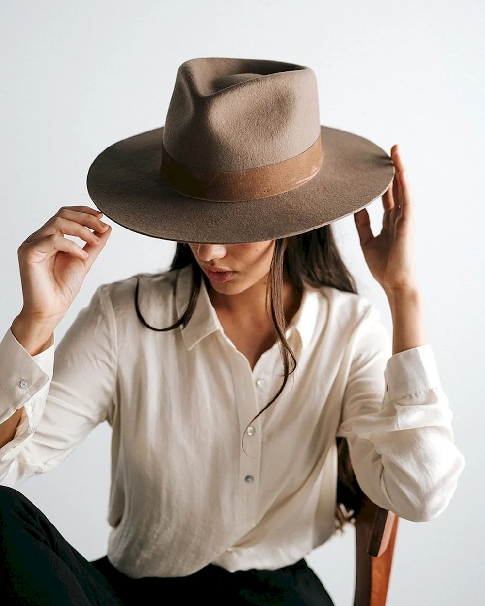 Woman in hat