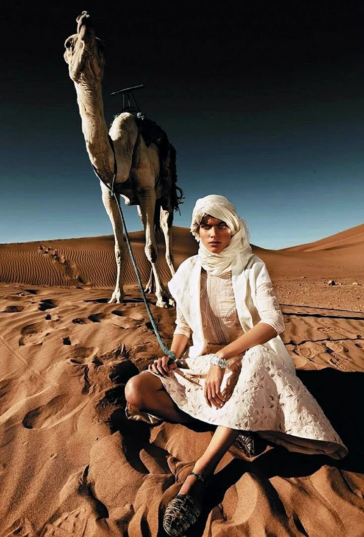 Women in Desert