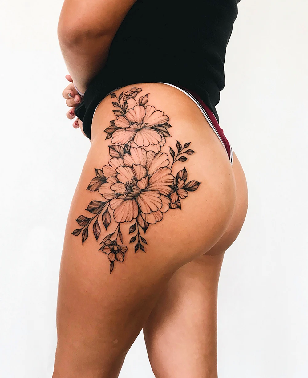 Women thigh Tattoos